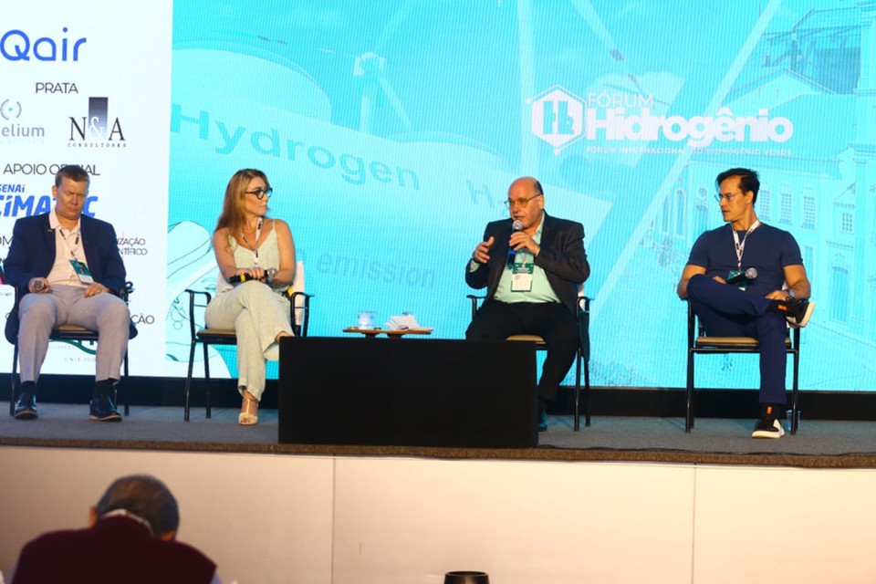 Bahiag&aacute;s participa da 4&ordf; edi&ccedil;&atilde;o do F&oacute;rum Internacional de Hidrog&ecirc;nio, em Salvador