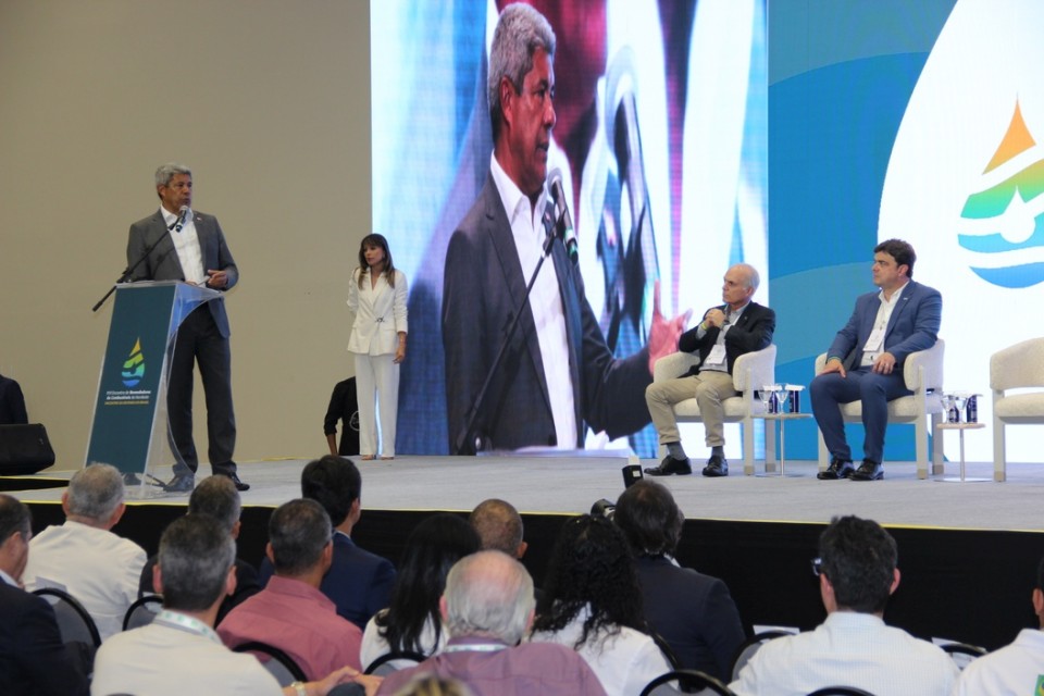 Bahiag&aacute;s participa do 16&ordm; Encontro de Revendedores de Combust&iacute;veis do Nordeste