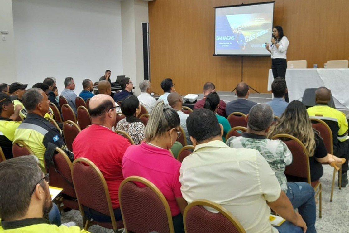 Curso de Fiscaliza&ccedil;&atilde;o de Ve&iacute;culos Automotores com GNV &eacute; promovido pelo Detran