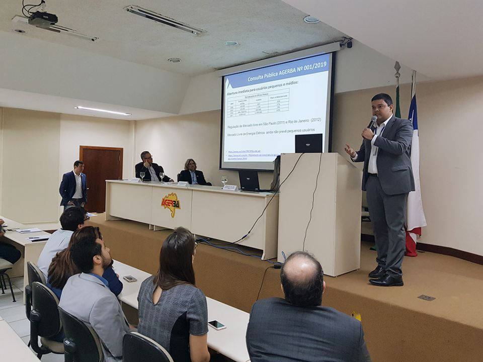 Bahiag&aacute;s participa de audi&ecirc;ncia p&uacute;blica sobre abertura do mercado de g&aacute;s no estado