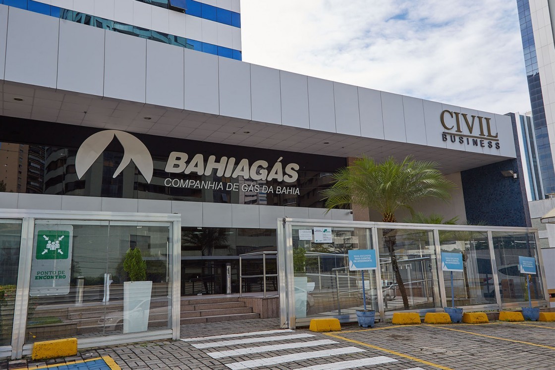 Petrobras e Bahiag&aacute;s assinam contrato de fornecimento de g&aacute;s natural para a Fafen-BA